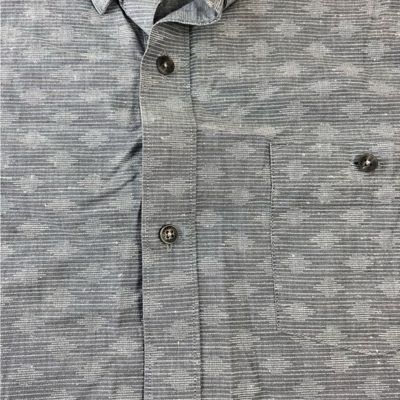 Travis Mathew Grey Patterned Button down Short Sleeve Men’s Size XXL - Picture 4 of 6